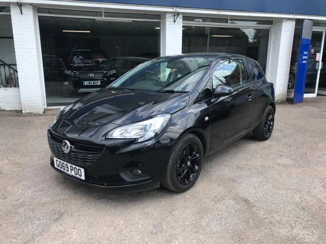 Vauxhall Corsa 1.4 Griffin 3dr Auto - APPLE CAR PLAY - SAT NAV - AIR CON - BLACK ALLOYS Hatchback Petrol Black