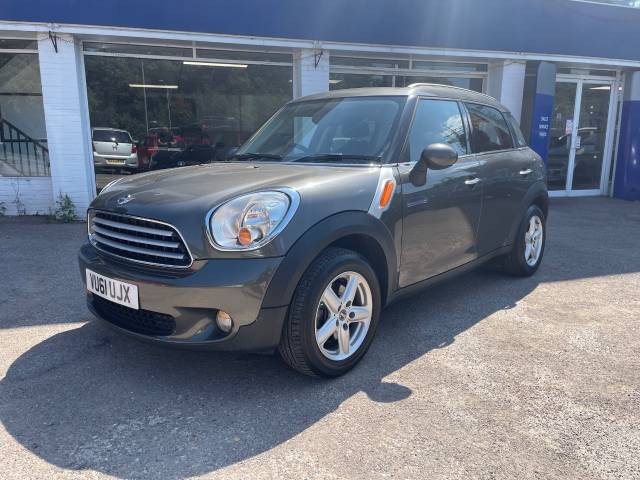 Mini Countryman 1.6 Cooper 5dr Auto -FSH -  BLUETOOTH - AIR CON - Hatchback Petrol Grey