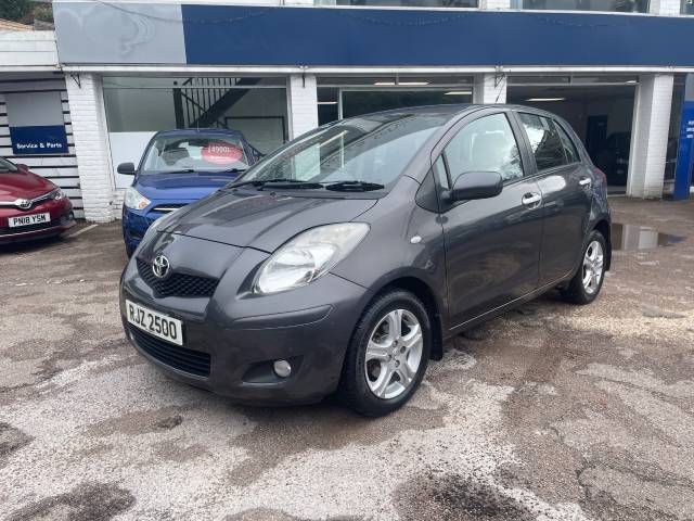 Toyota Yaris 1.33 VVT-i TR 5dr [6]- AIR CON Hatchback Petrol Grey