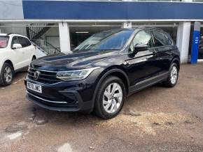 VOLKSWAGEN TIGUAN 2020 (70) at CSG Motor Company Chalfont St Giles