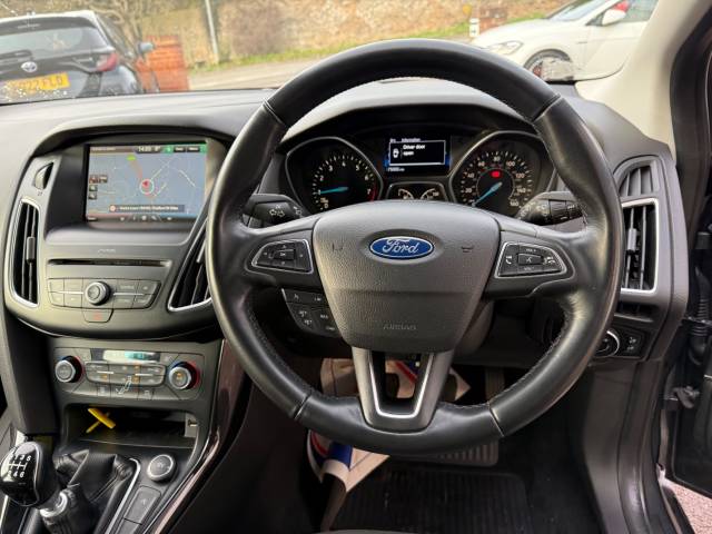 2015 Ford Focus 1.0 EcoBoost 125 Titanium 5dr - FFSH -  FORD SYNC 2  -