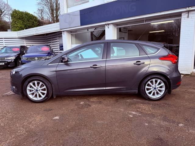 2015 Ford Focus 1.0 EcoBoost 125 Titanium 5dr - FFSH -  FORD SYNC 2  -