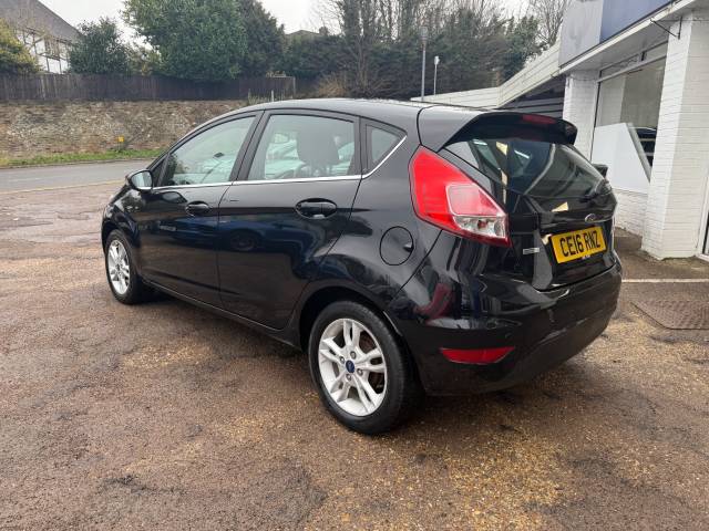 2016 Ford Fiesta 1.0 EcoBoost Zetec 5dr - FSH - AIR CON - ALLOYS